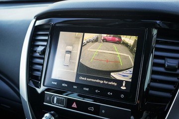 https://vehicle-cdn.autoleague.cloud/28170_21010263_10.jpg