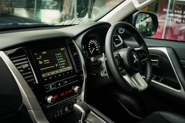 https://vehicle-cdn.autoleague.cloud/28170_21010266_16.jpg