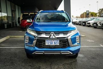 https://vehicle-cdn.autoleague.cloud/28170_21010266_2.jpg