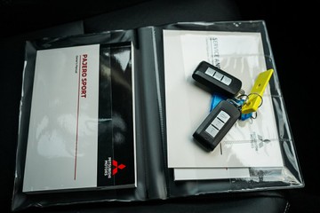 https://vehicle-cdn.autoleague.cloud/28170_21010266_27.jpg