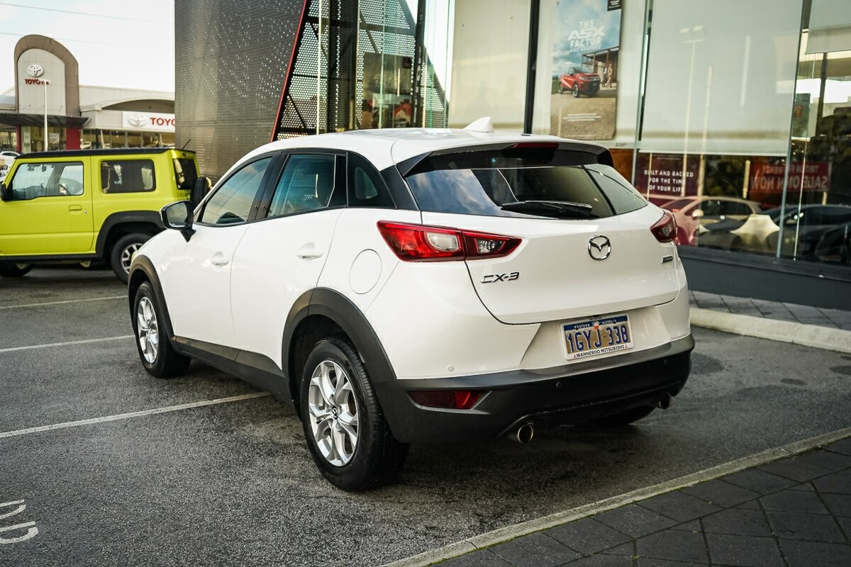 Mazda Cx-3 image 3