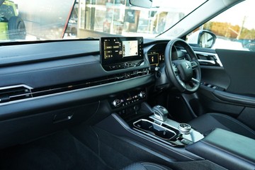 https://vehicle-cdn.autoleague.cloud/28170_21010276_16.jpg