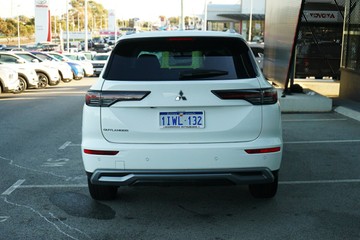 https://vehicle-cdn.autoleague.cloud/28170_21010276_4.jpg