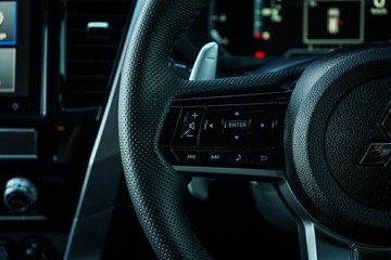 https://vehicle-cdn.autoleague.cloud/28170_21010278_19.jpg