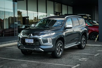 https://vehicle-cdn.autoleague.cloud/28170_21010289_1.jpg