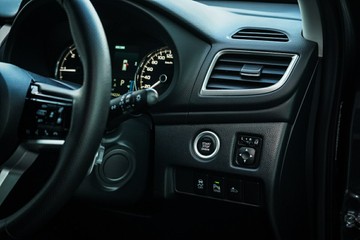 https://vehicle-cdn.autoleague.cloud/28170_21010289_21.jpg