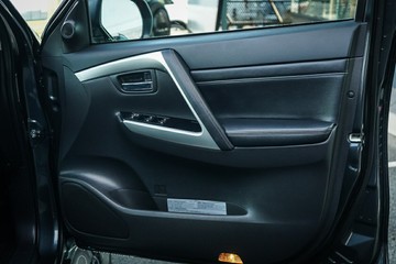 https://vehicle-cdn.autoleague.cloud/28170_21010289_26.jpg