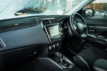https://vehicle-cdn.autoleague.cloud/28170_21010291_16.jpg