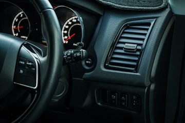 https://vehicle-cdn.autoleague.cloud/28170_21010291_20.jpg