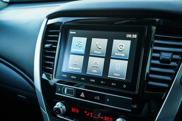 https://vehicle-cdn.autoleague.cloud/28170_21010343_10.jpg