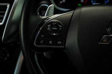 https://vehicle-cdn.autoleague.cloud/28170_21010345_14.jpg