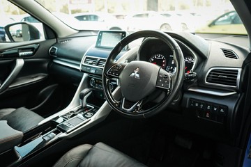 https://vehicle-cdn.autoleague.cloud/28170_21010345_18.jpg