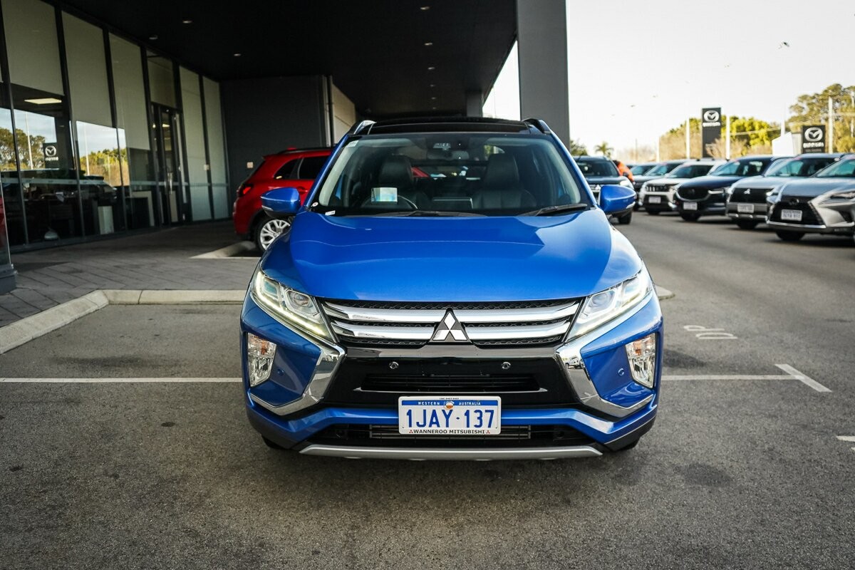 Mitsubishi Eclipse Cross image 2
