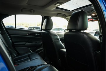 https://vehicle-cdn.autoleague.cloud/28170_21010345_9.jpg