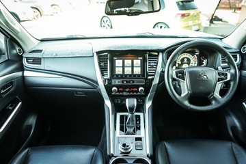 https://vehicle-cdn.autoleague.cloud/28170_21010356_10.jpg