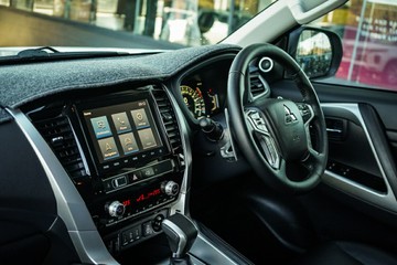 https://vehicle-cdn.autoleague.cloud/28170_21010356_26.jpg