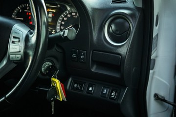 https://vehicle-cdn.autoleague.cloud/28170_21010359_21.jpg
