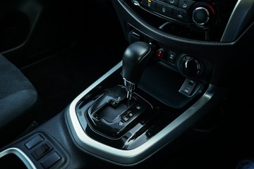 https://vehicle-cdn.autoleague.cloud/28170_21010359_22.jpg