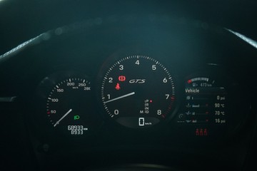 https://vehicle-cdn.autoleague.cloud/28170_21010360_14.jpg
