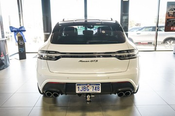 https://vehicle-cdn.autoleague.cloud/28170_21010360_5.jpg