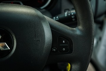 https://vehicle-cdn.autoleague.cloud/28170_21010376_18.jpg