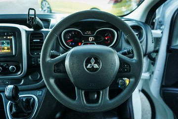 https://vehicle-cdn.autoleague.cloud/28170_21010377_16.jpg
