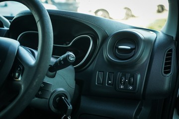 https://vehicle-cdn.autoleague.cloud/28170_21010377_20.jpg