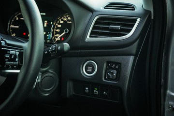 https://vehicle-cdn.autoleague.cloud/28170_21010384_19.jpg