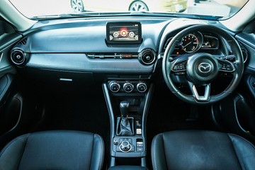 https://vehicle-cdn.autoleague.cloud/28170_21010388_15.jpg