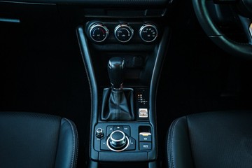 https://vehicle-cdn.autoleague.cloud/28170_21010388_25.jpg