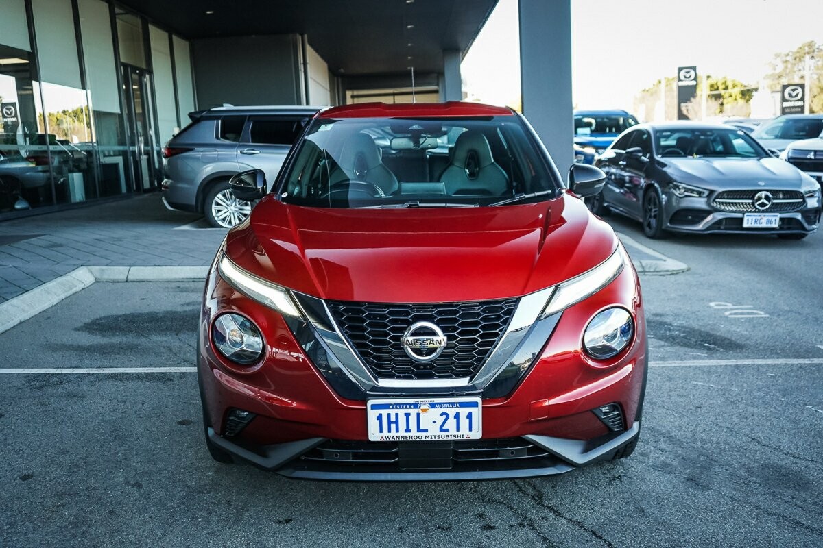 Nissan Juke image 2