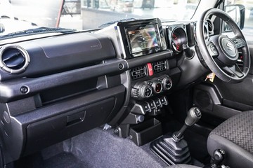 https://vehicle-cdn.autoleague.cloud/28170_21010461_17.jpg