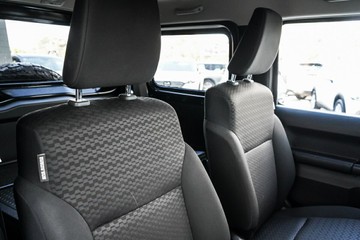 https://vehicle-cdn.autoleague.cloud/28170_21010461_23.jpg