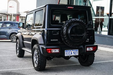 https://vehicle-cdn.autoleague.cloud/28170_21010461_6.jpg