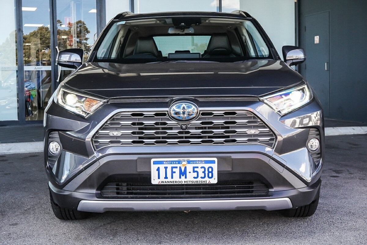 Toyota Rav4 image 3