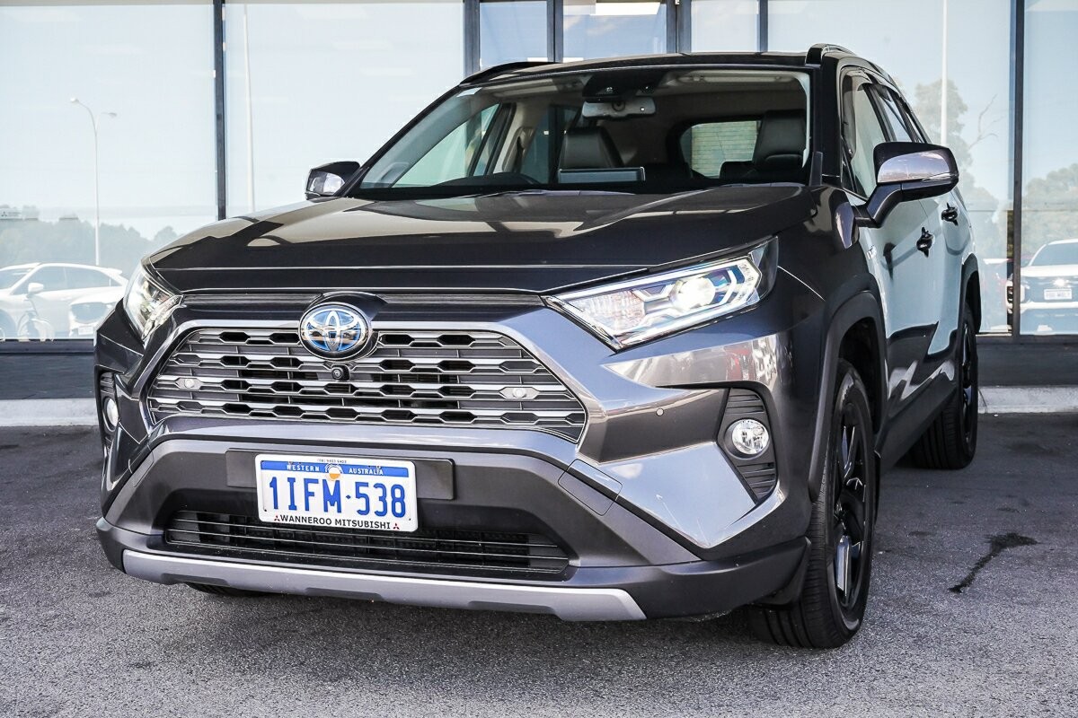 Toyota Rav4 image 4