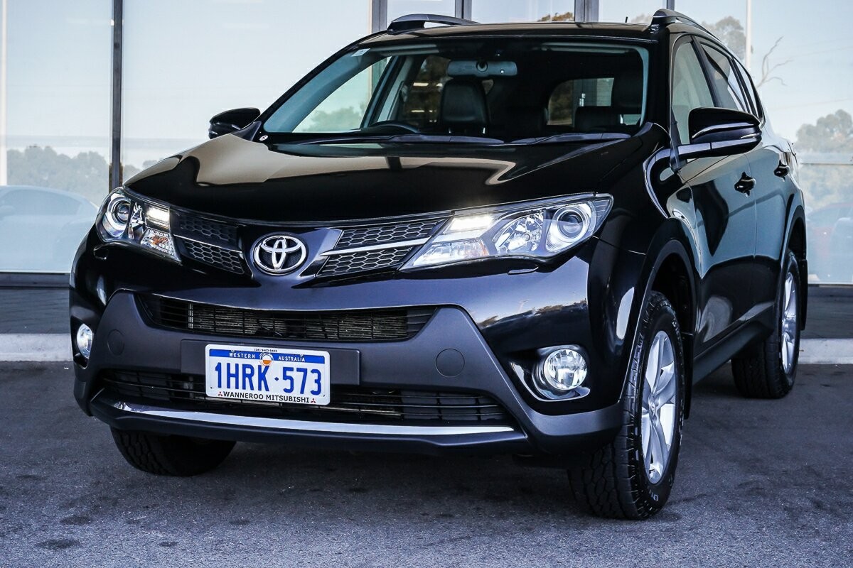 Toyota Rav4 image 4