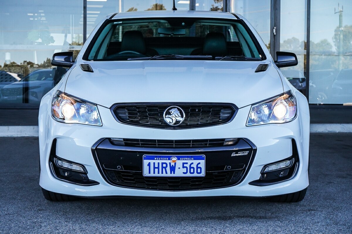 Holden Ute image 3