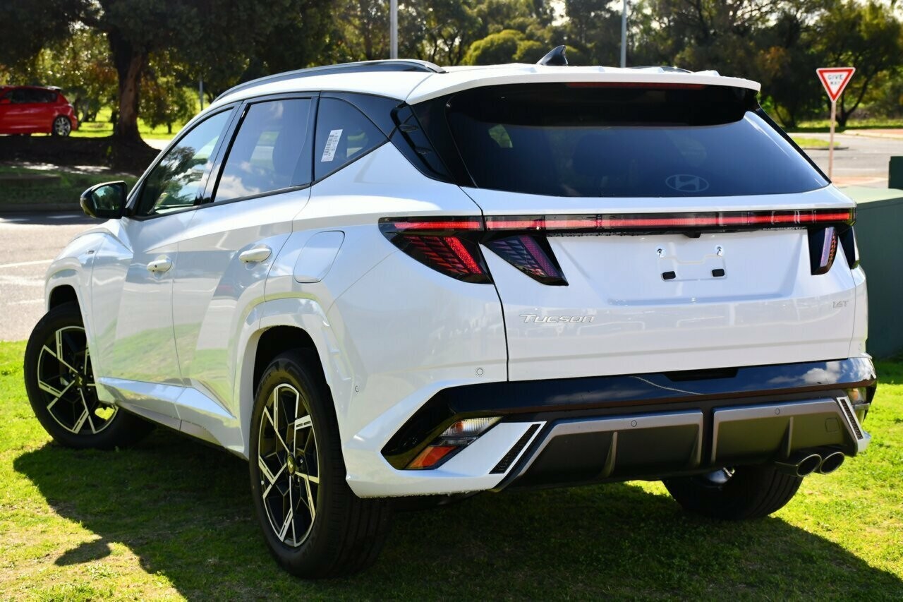 Hyundai Tucson image 3