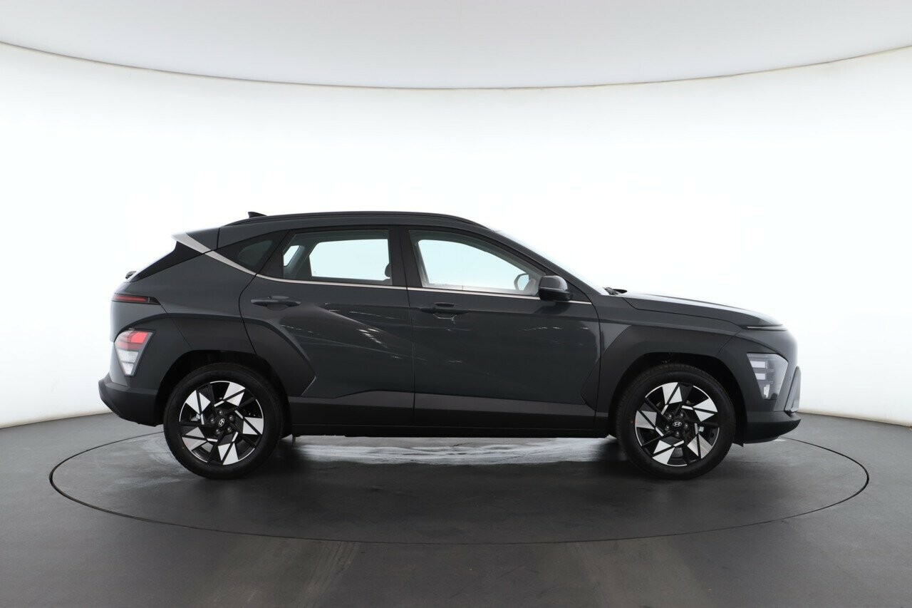 Hyundai Kona image 2