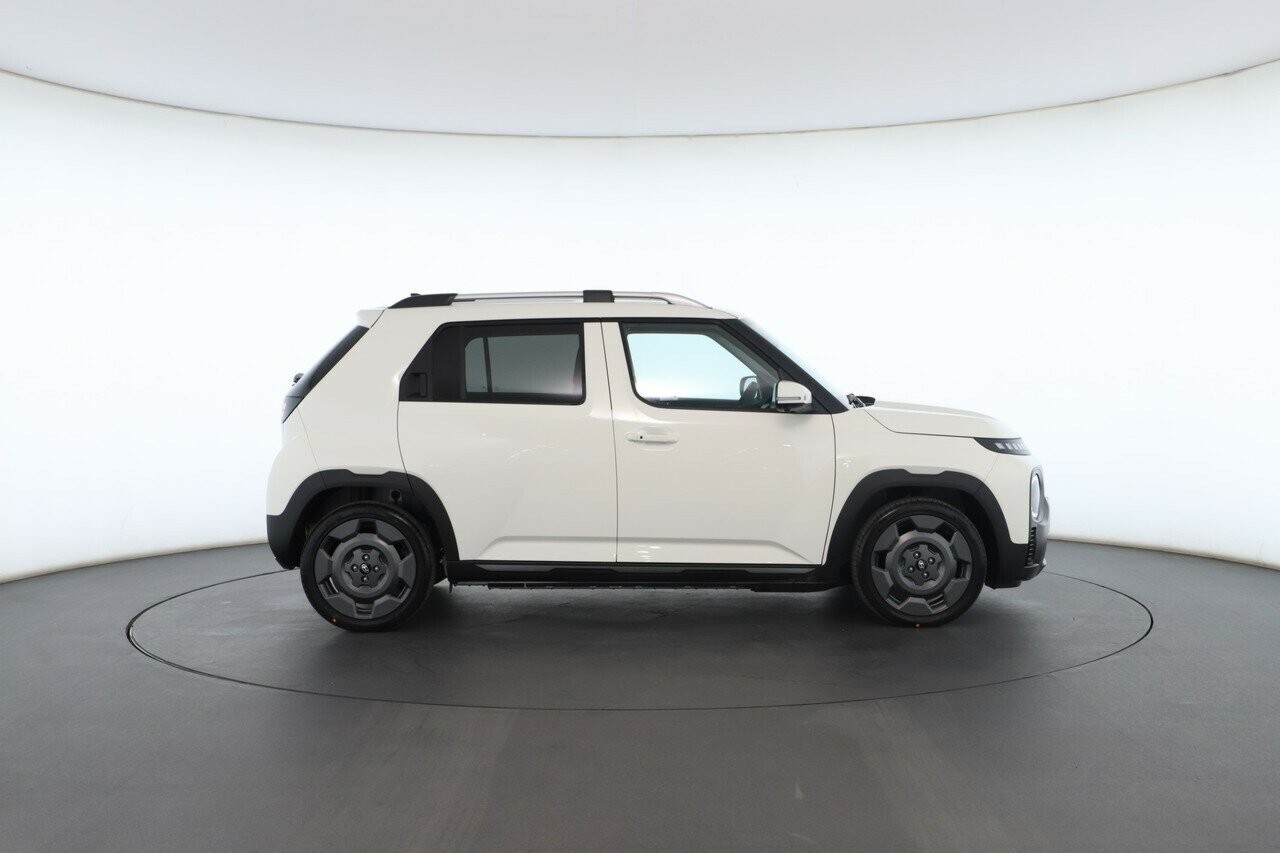 Hyundai Inster image 2