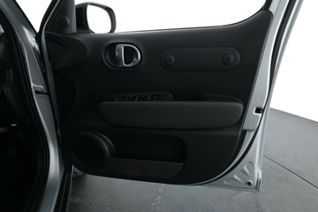 https://vehicle-cdn.autoleague.cloud/30350_620255024_17.jpg
