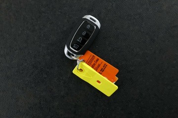 https://vehicle-cdn.autoleague.cloud/30350_620255024_33.jpg