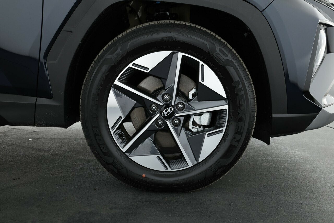 Hyundai Tucson image 3