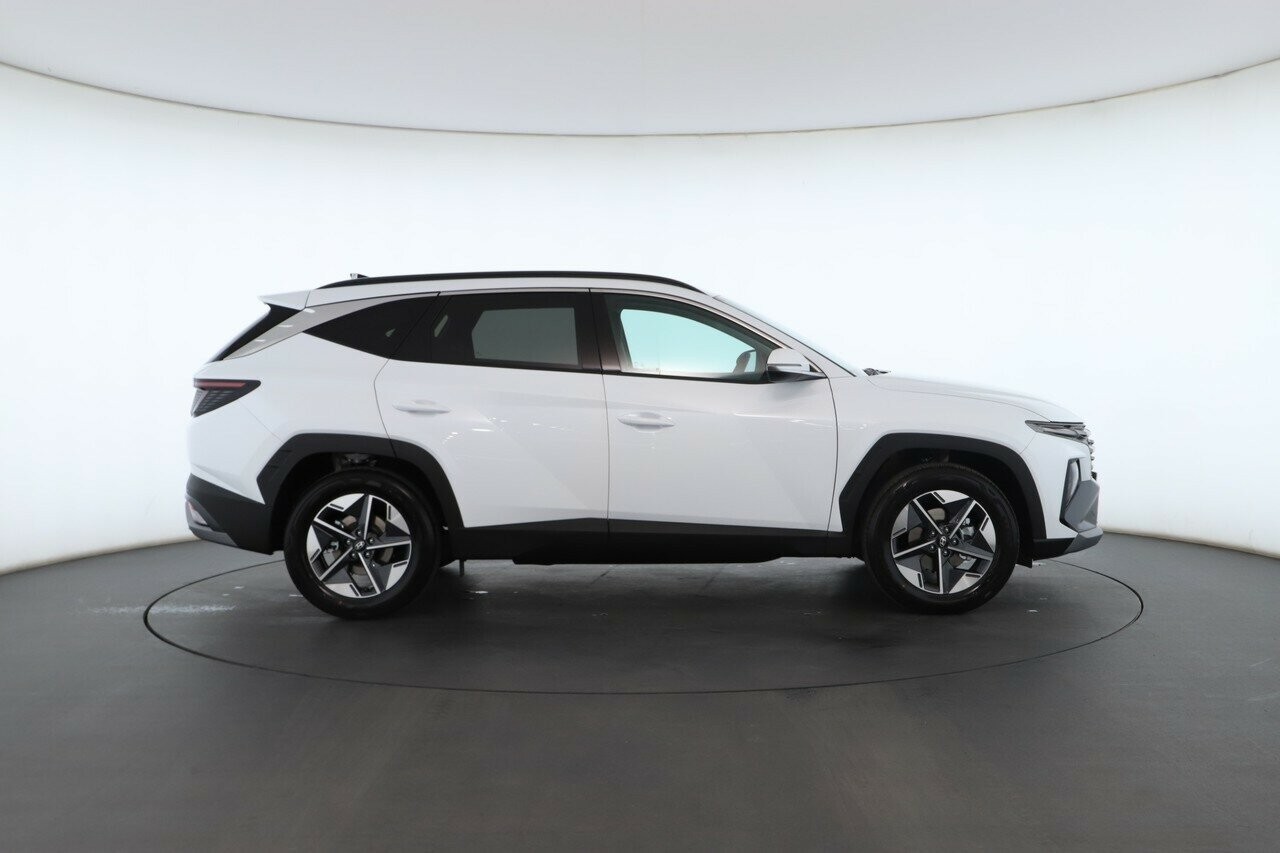 Hyundai Tucson image 2