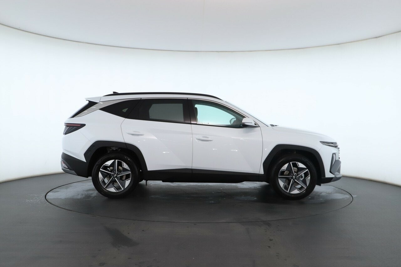 Hyundai Tucson image 2