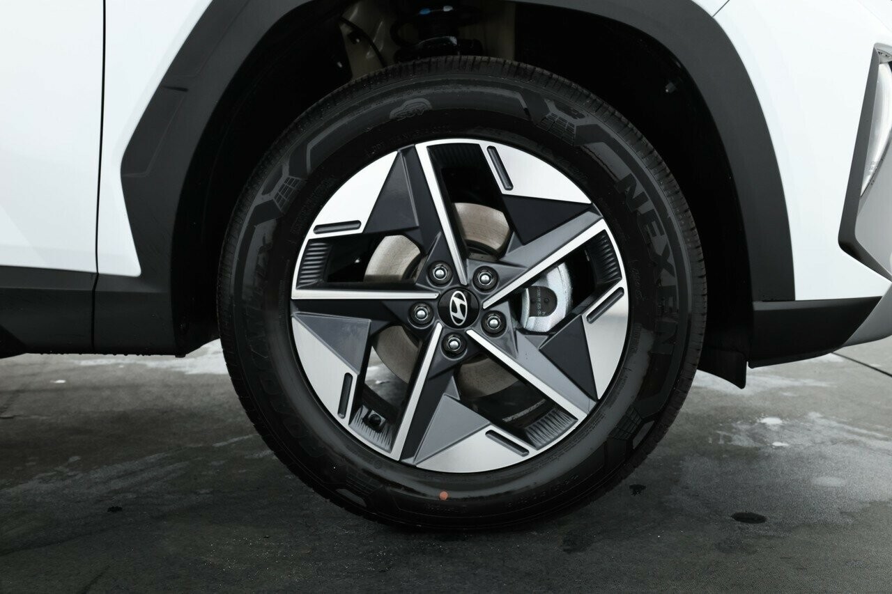 Hyundai Tucson image 3
