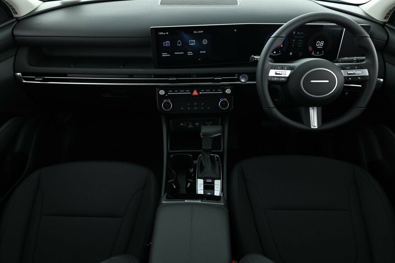 Hyundai Tucson image 3