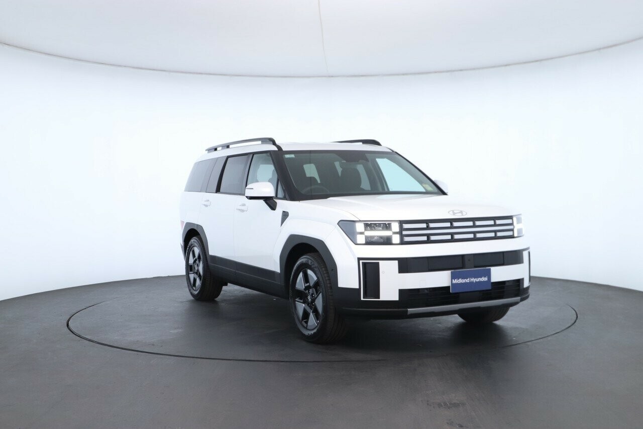 Hyundai Santa Fe image 4