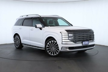 https://vehicle-cdn.autoleague.cloud/30350_620256566_1.jpg